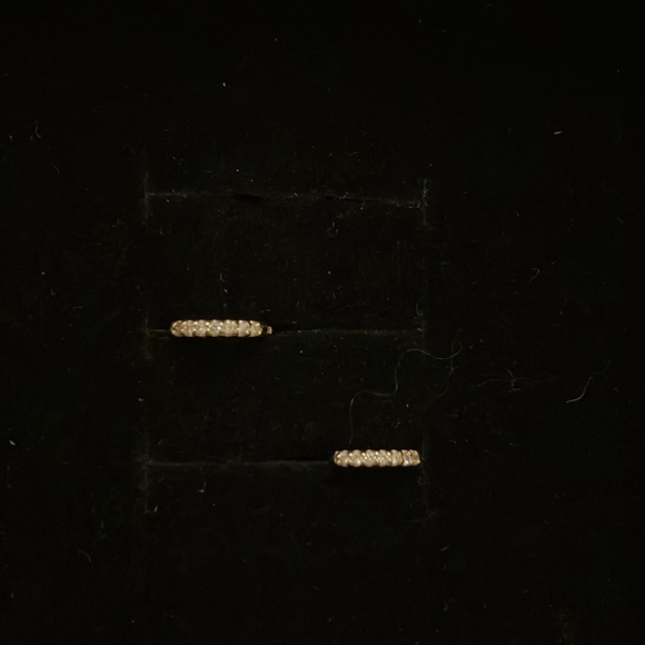 Diamond Huggies - Yellow Gold Brand New -Still in box - Picture 3 of 7